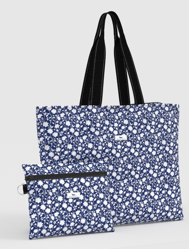 SCOUT Plus 1 Foldable Travel Bag in Bloom Service