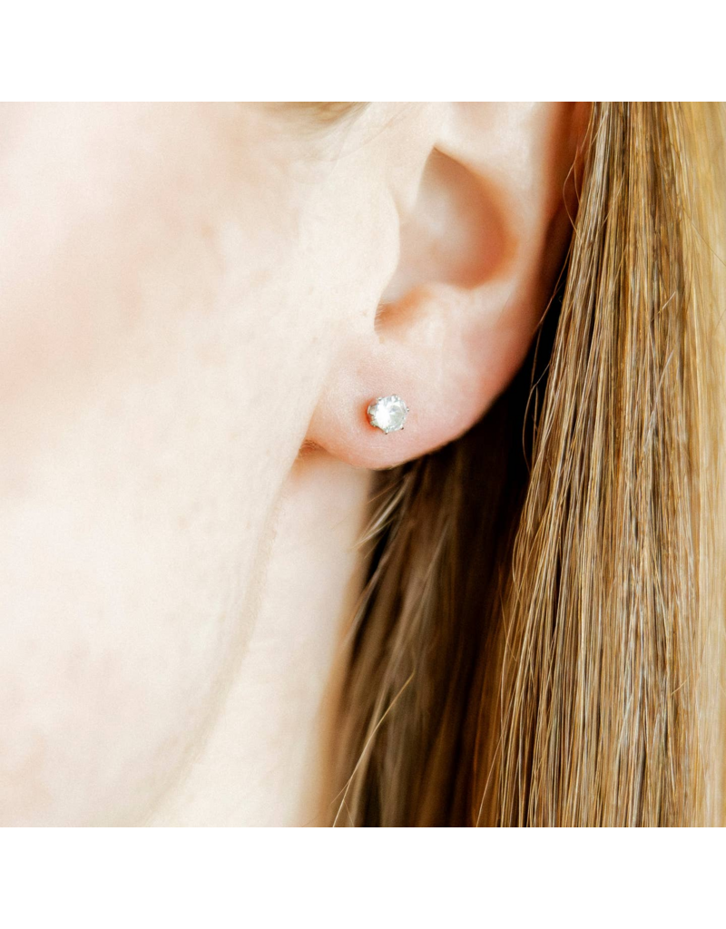 LINNY & CO Helen Silver Screwback Stud Earrings