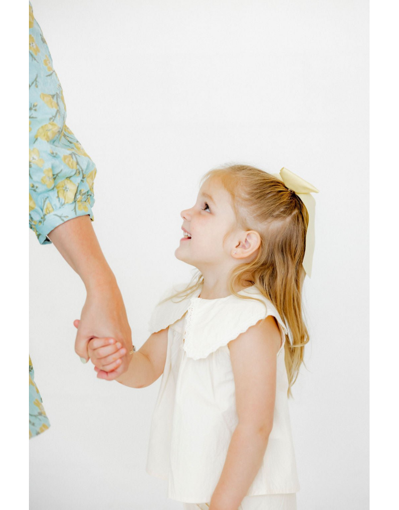 LINNY & CO Clara Cross Sparkle Gold Screwback Stud Earrings