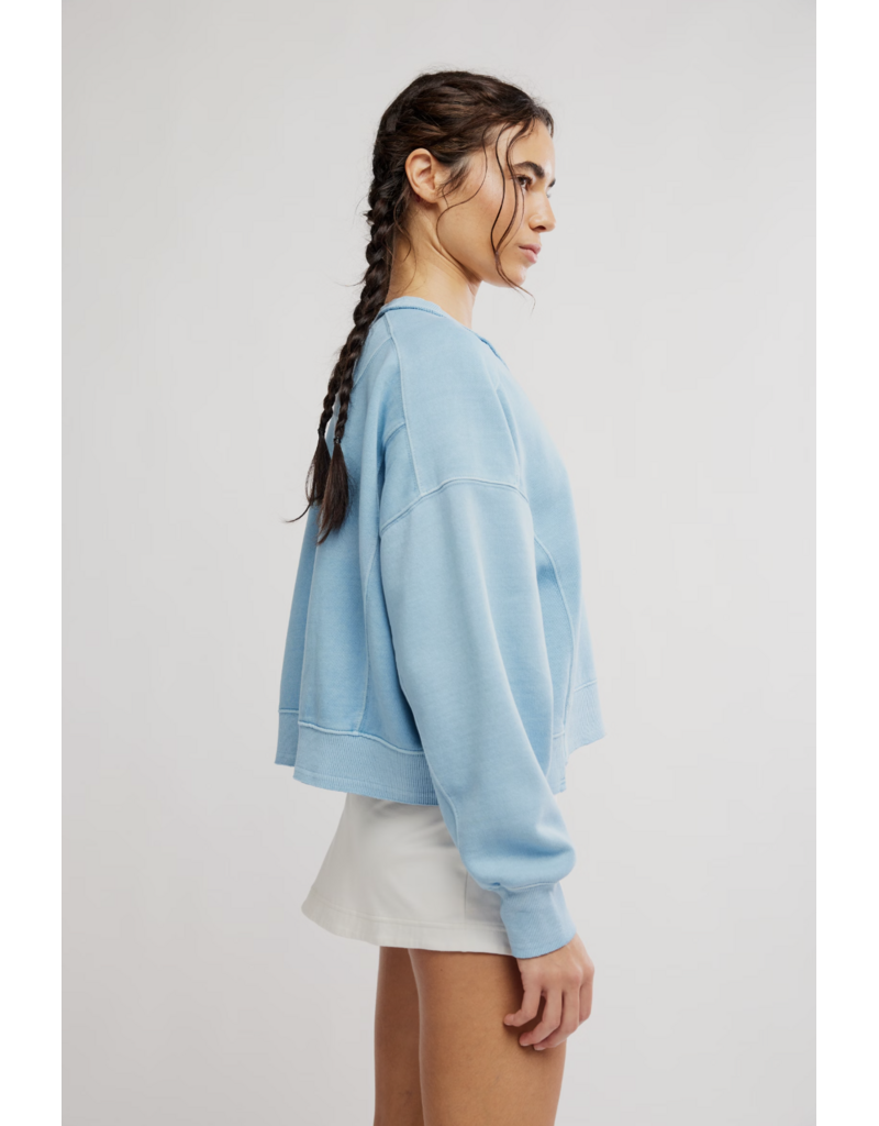FREE PEOPLE MOVEMENT Intercept Pullover in Bright Blue