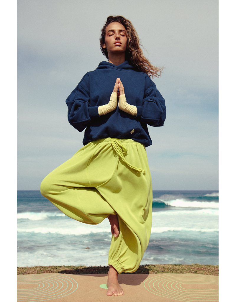 FREE PEOPLE MOVEMENT A Cut Above Hoodie in Midnight Navy