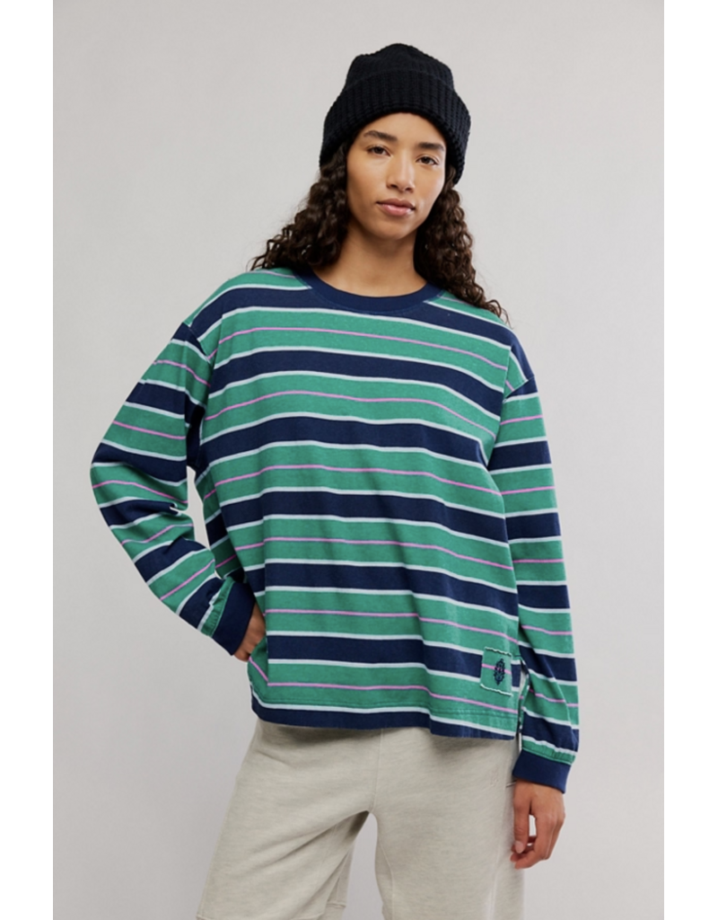 FREE PEOPLE MOVEMENT Printed Hustle Layer in Navy/Green Glow Combo