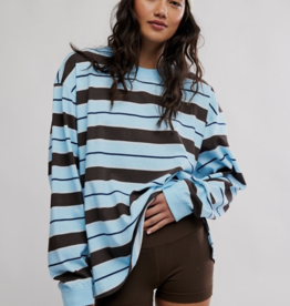 FREE PEOPLE MOVEMENT Printed Hustle Layer in Bright Blue/Chocolate Combo