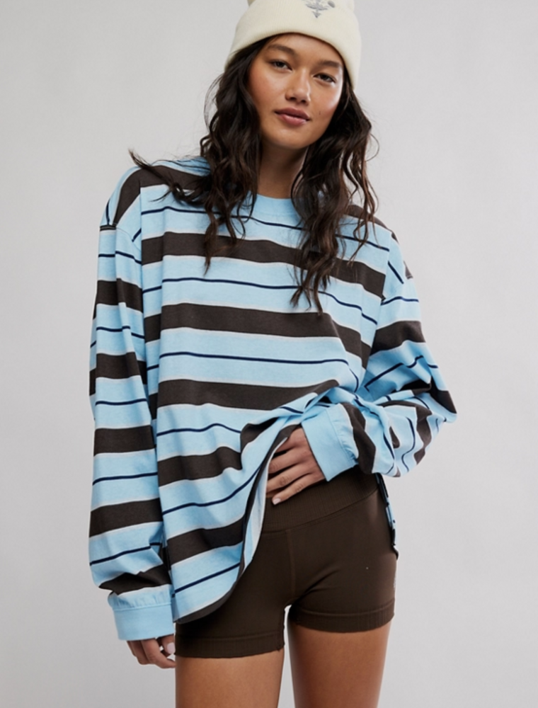 FREE PEOPLE MOVEMENT Printed Hustle Layer in Bright Blue/Chocolate Combo