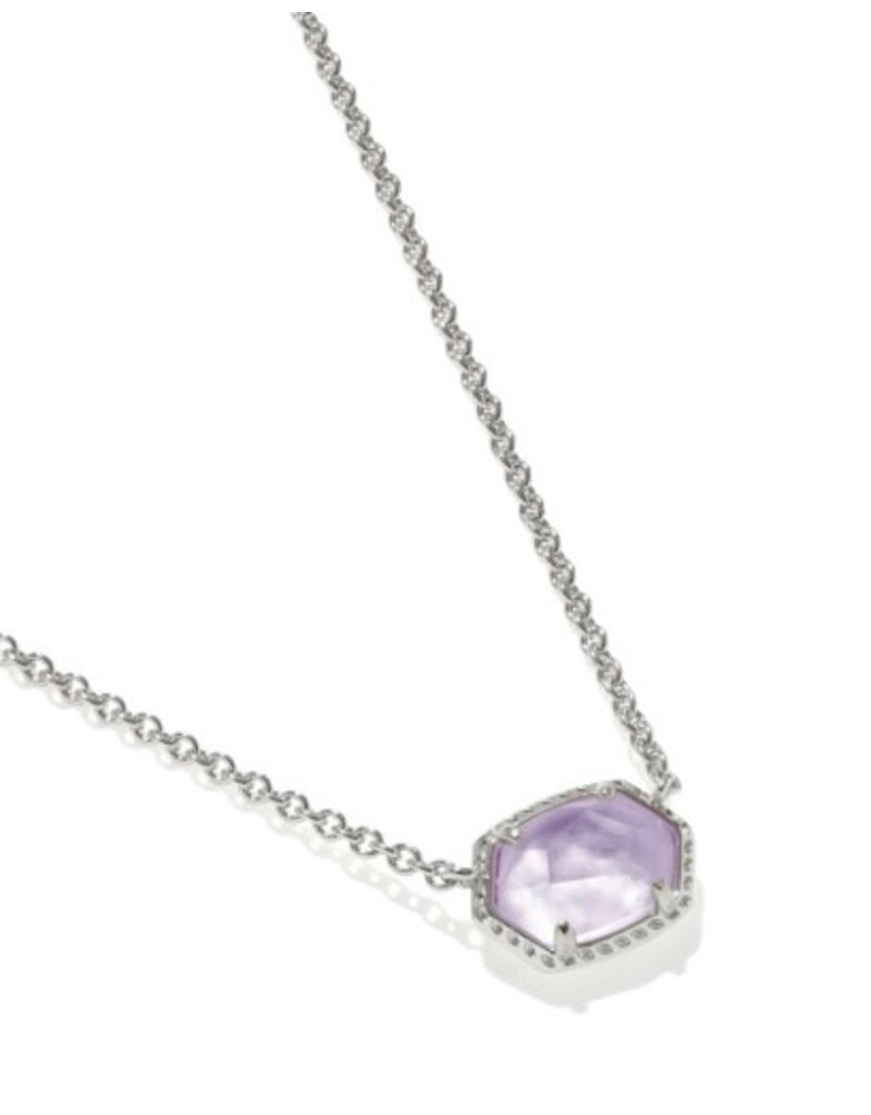 KENDRA SCOTT DESIGN Daphne Silver Frame Short Pendant Necklace in Amethyst