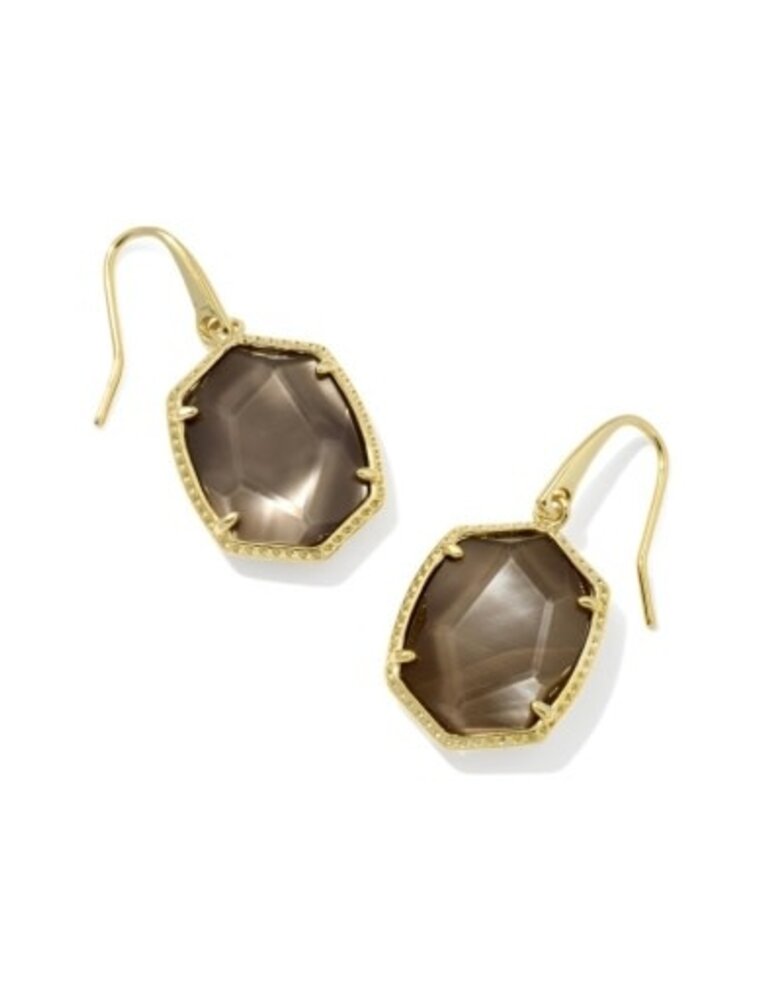 KENDRA SCOTT DESIGN Daphne Gold Frame Drop Earrings in Taupe Mother-of-Pearl