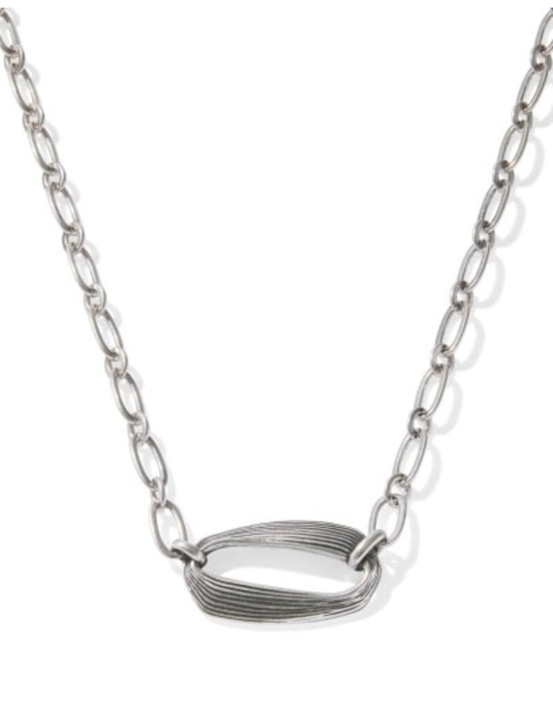 KENDRA SCOTT DESIGN Kira Vintage Silver Short Pendant Necklace