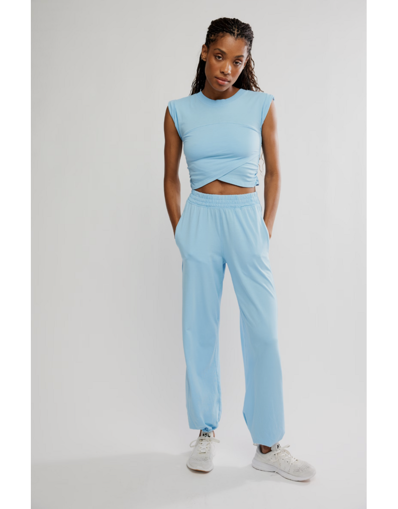 FREE PEOPLE MOVEMENT Hot Shot Crossover Set in Bright Blue