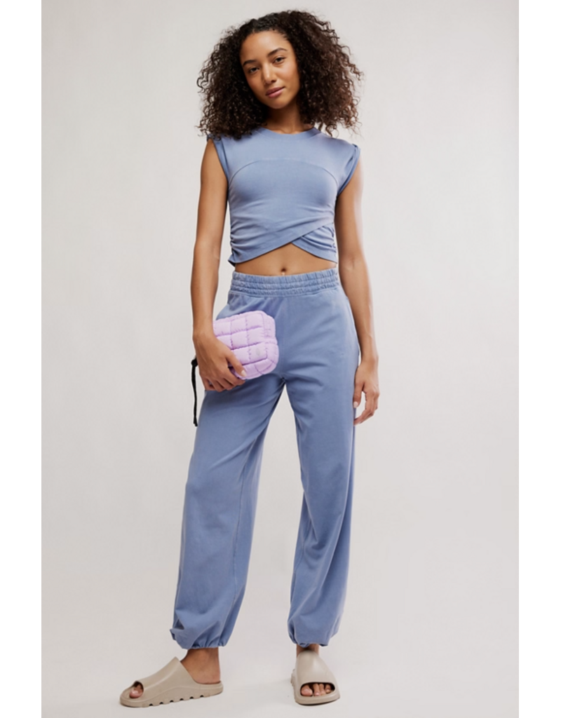 FREE PEOPLE MOVEMENT Hot Shot Crossover Set in Blue Ash