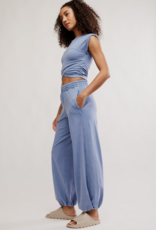 FREE PEOPLE MOVEMENT Hot Shot Crossover Set in Blue Ash