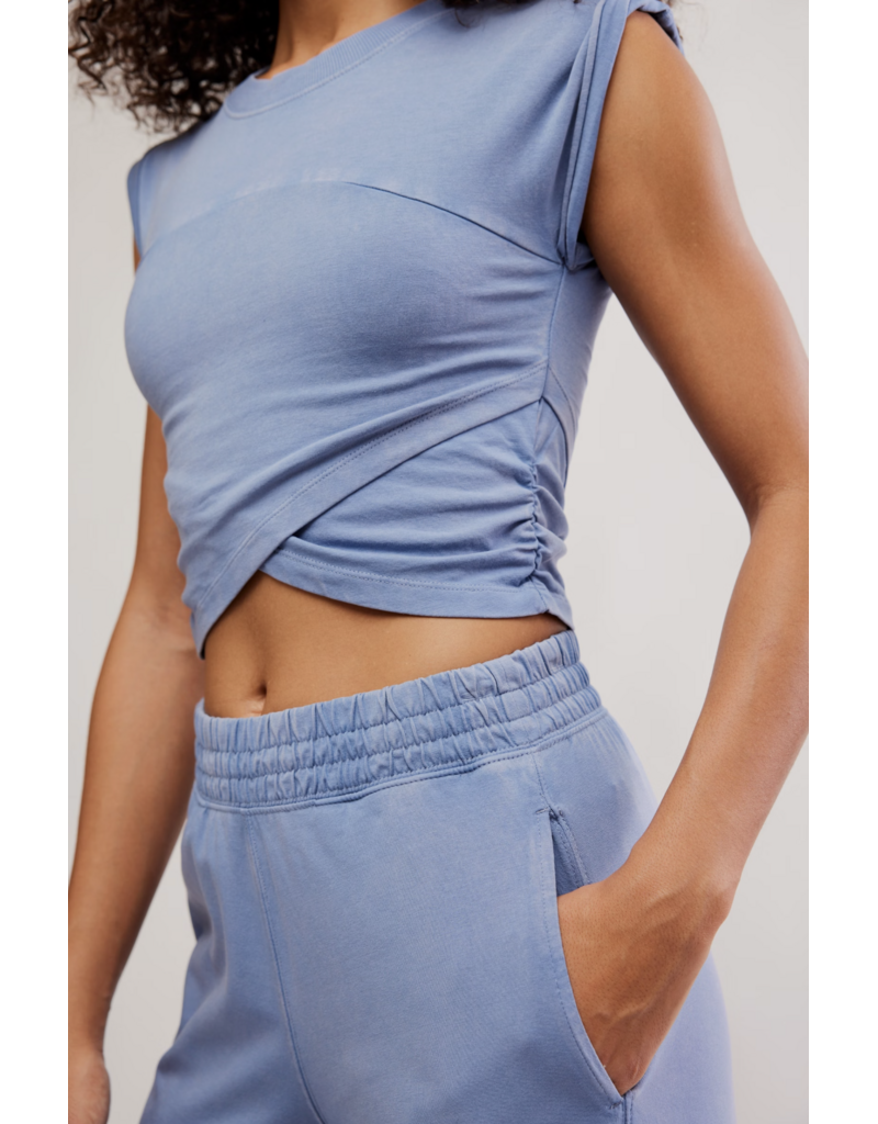 FREE PEOPLE MOVEMENT Hot Shot Crossover Set in Blue Ash