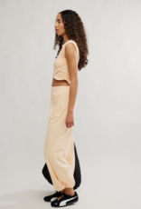 FREE PEOPLE MOVEMENT Hot Shot Crossover Set in Pina Colada