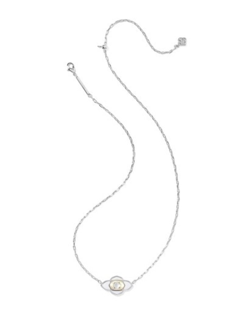 KENDRA SCOTT DESIGN Abbie Medallion Silver Short Pendant Necklace in White Mix