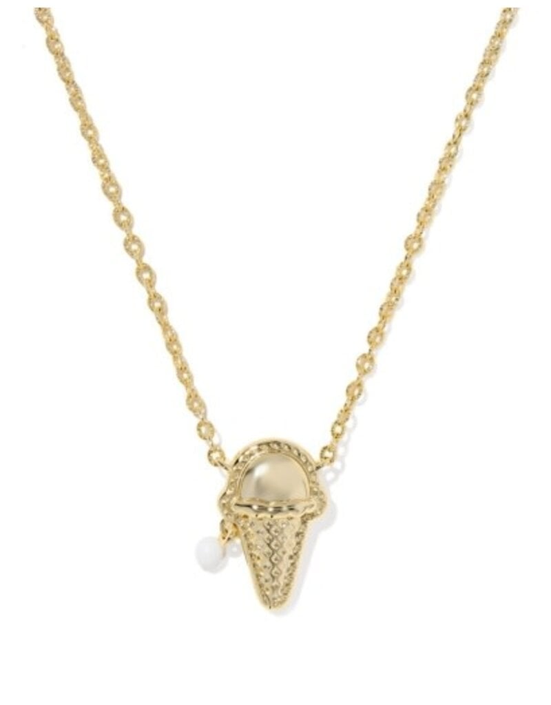 KENDRA SCOTT DESIGN Ice Cream Gold Short Pendant Necklace in Ivory Mother-of-Pearl