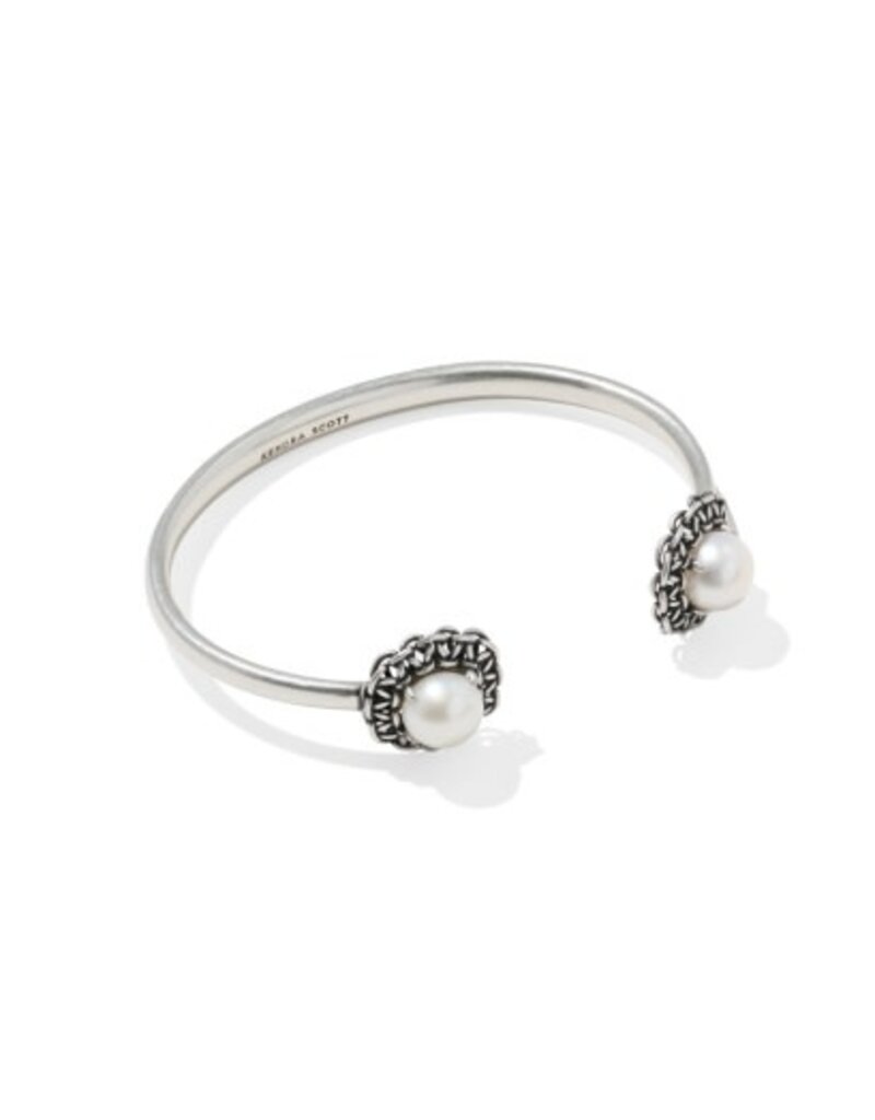 KENDRA SCOTT DESIGN Gabriella Vintage Silver Pearl Cuff Bracelet