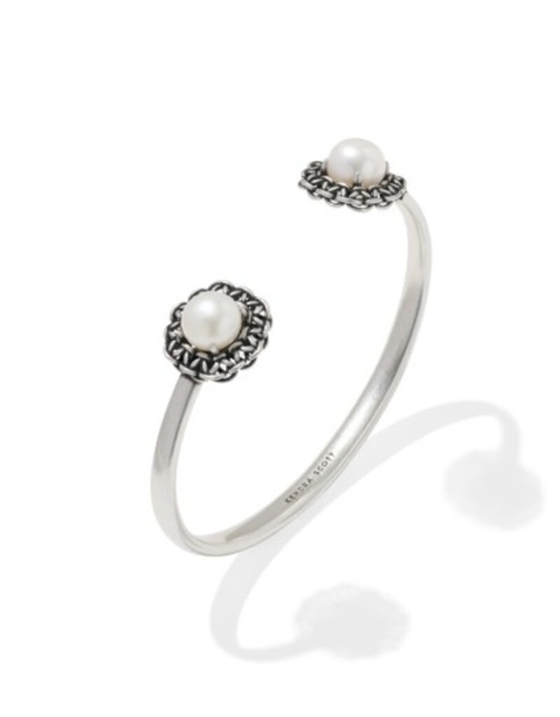 KENDRA SCOTT DESIGN Gabriella Vintage Silver Pearl Cuff Bracelet