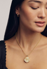 KENDRA SCOTT DESIGN Lucia Shell Gold Short Pendant Necklace in Iridescent Abalone