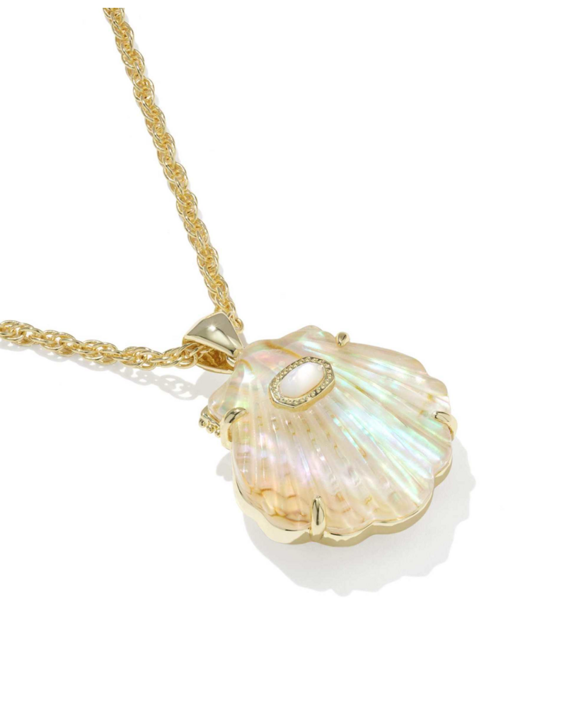 KENDRA SCOTT DESIGN Lucia Shell Gold Short Pendant Necklace in Iridescent Abalone