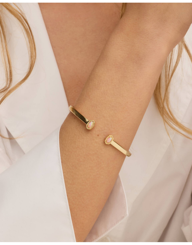KENDRA SCOTT DESIGN Mini Elton Gold Cuff Bracelet in Light Pink Lab Grown Opal
