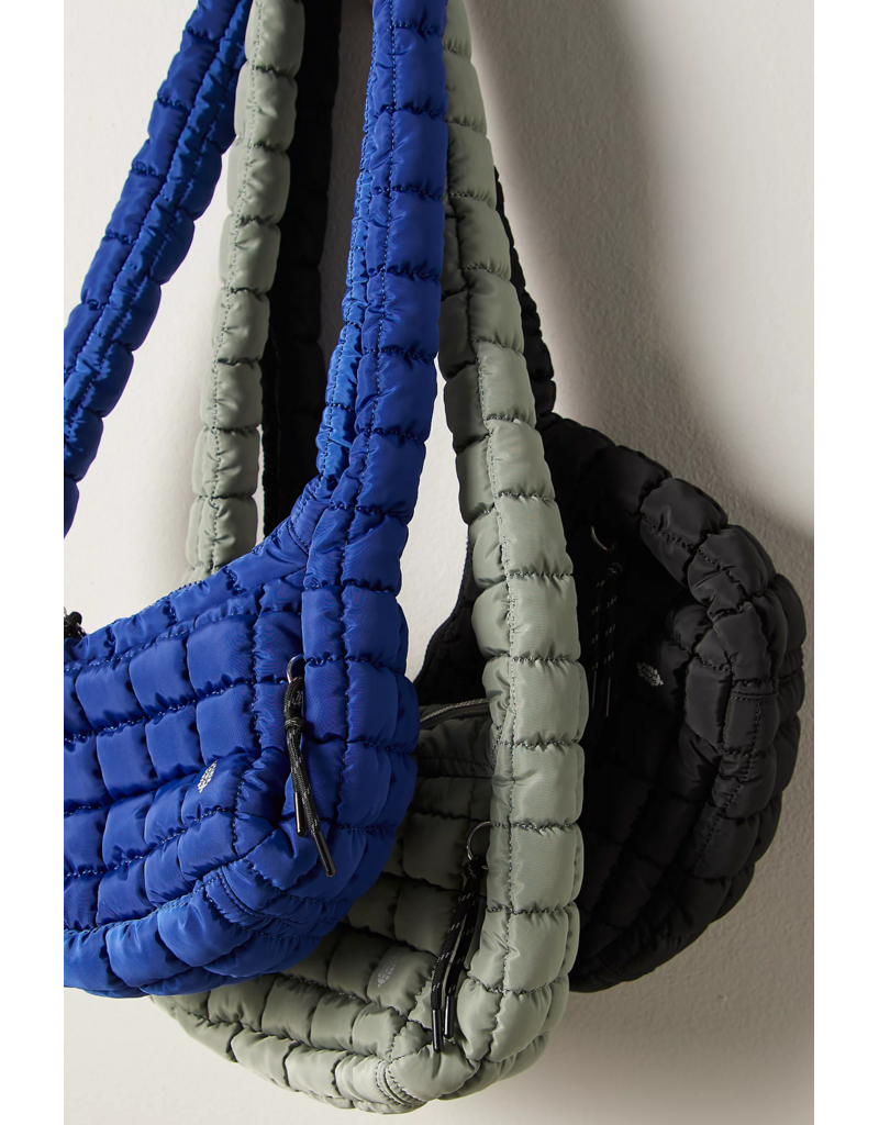 FREE PEOPLE MOVEMENT Quilted Baby Caryall Sling Bag in Black