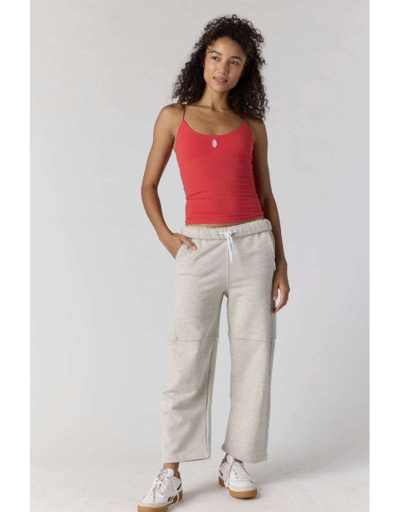 FREE PEOPLE MOVEMENT Skinny Strap Logo Tank in Grapefruit