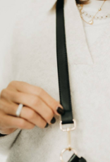 PRETTY SIMPLE Minimalist Vegan Leather Crossbody Strap in Black