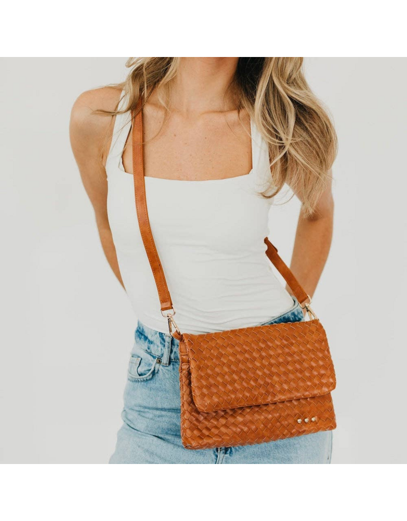 PRETTY SIMPLE Wrenlee Woven Flap Crossbody in Brown