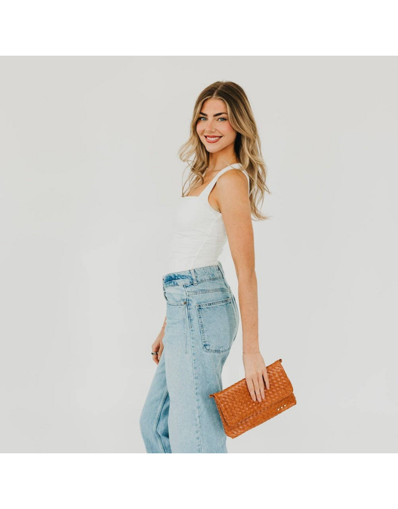 PRETTY SIMPLE Wrenlee Woven Flap Crossbody in Brown