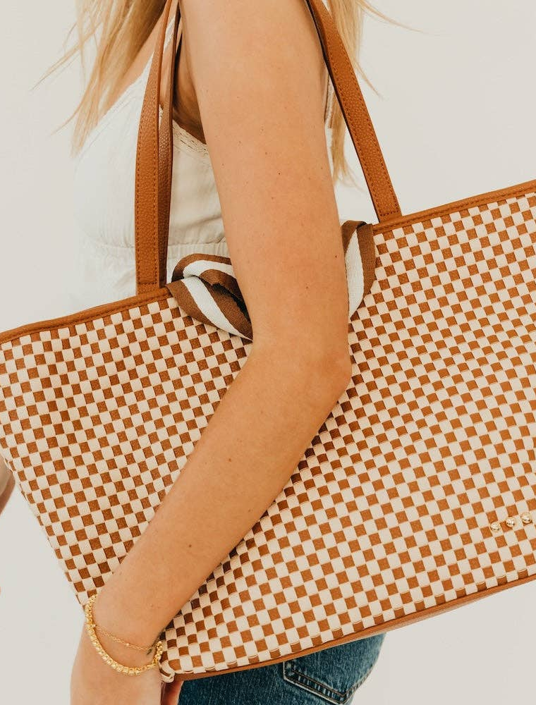 PRETTY SIMPLE Woven Tiffany Organizer Tote Bag in Checkered Brown