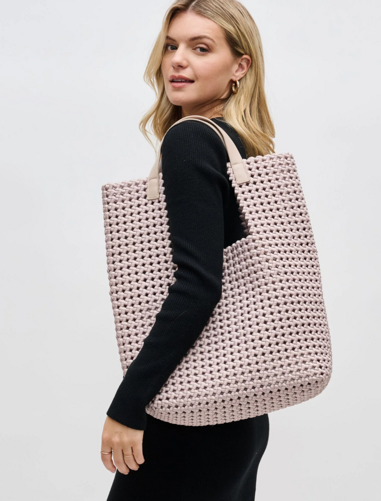 SOL & SELENE Zenith Zen Tote in Nude