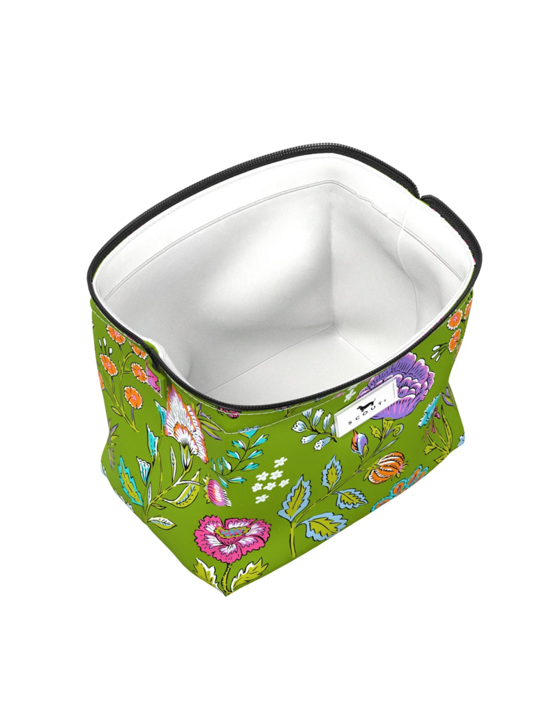 SCOUT Little Mouth Makeup Bag in Lawn and Order