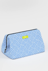SCOUT Big Mouth Makeup Bag in Twisted Sister