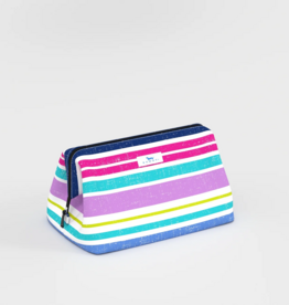 SCOUT Big Mouth Makeup Bag in Rum Runner