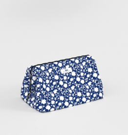 SCOUT Big Mouth Makeup Bag in Bloom Service