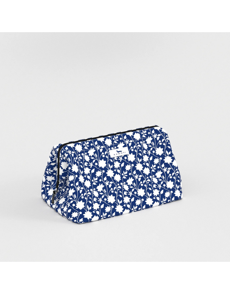 SCOUT Big Mouth Makeup Bag in Bloom Service