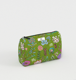 SCOUT Packin' Heat Makeup Bag in Lawn And Order