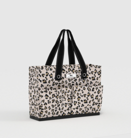 SCOUT Uptown Pocket Tote Bag in Glamoflauge