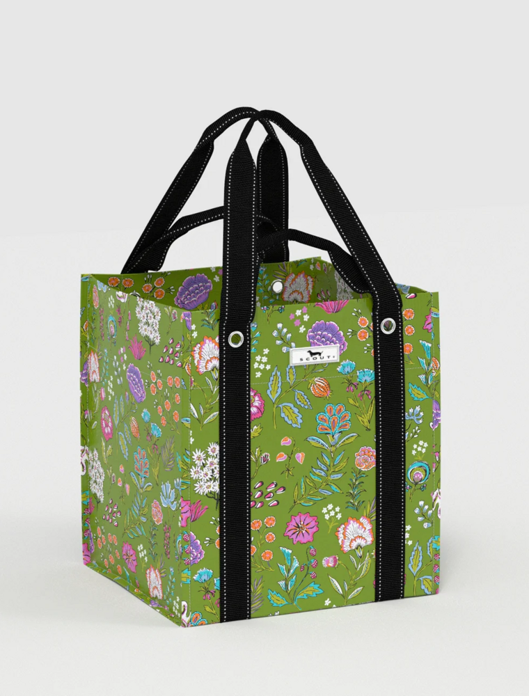 SCOUT Bagette Market Tote Bag in Lawn and Order