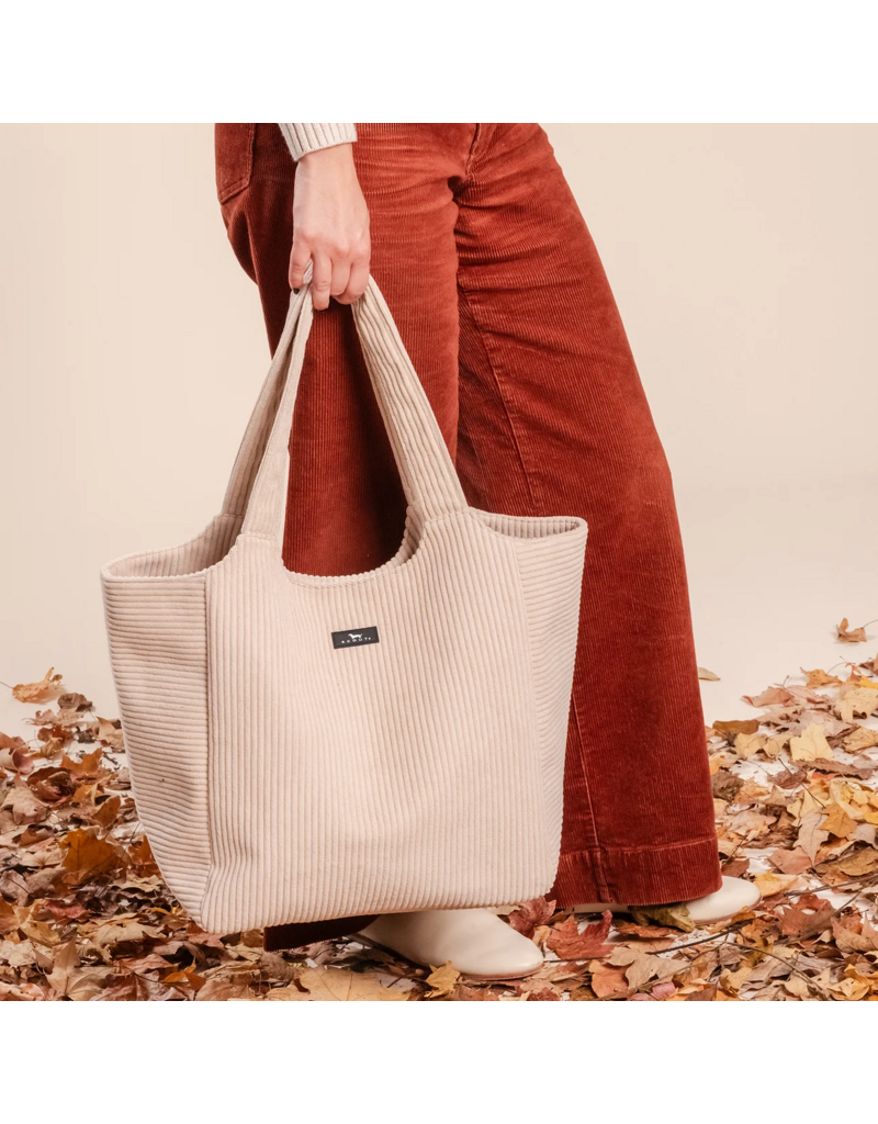 SCOUT Day Out Tote Corduroy Bag in Putty