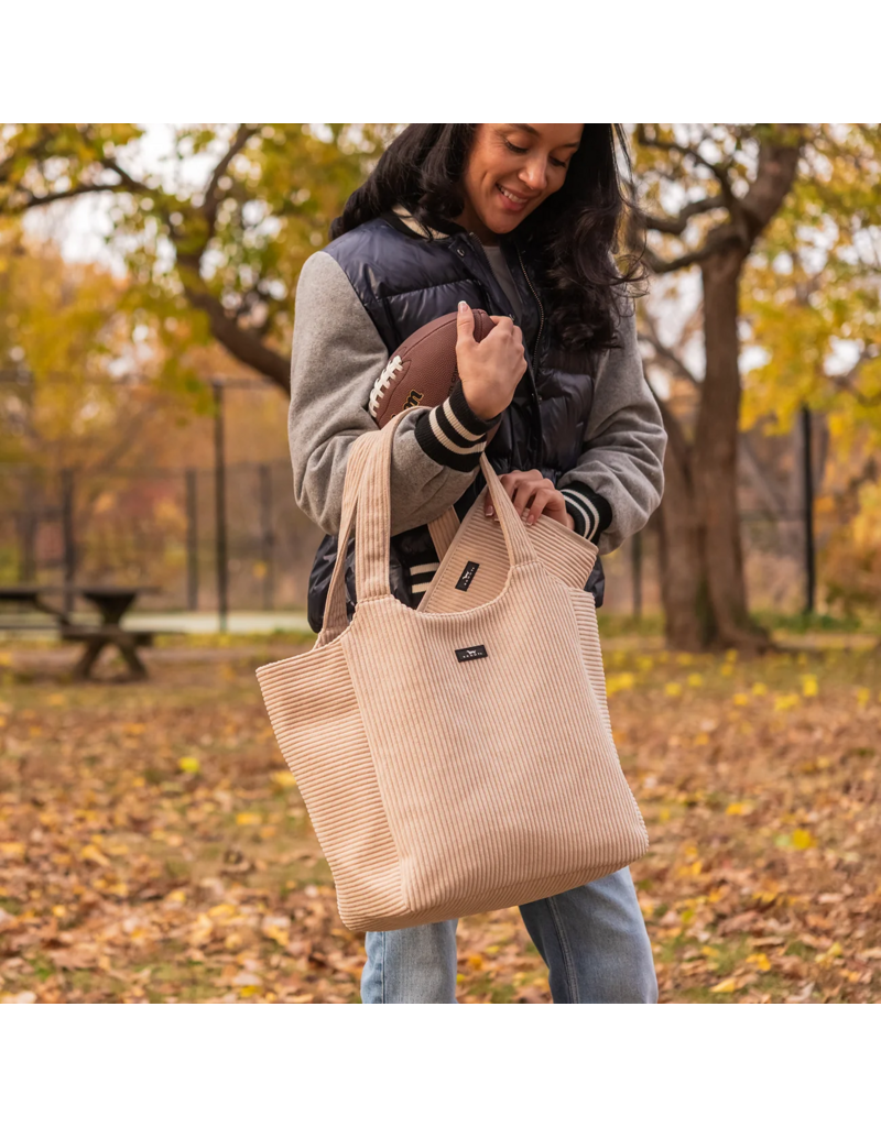 SCOUT Day Out Tote Corduroy Bag in Putty