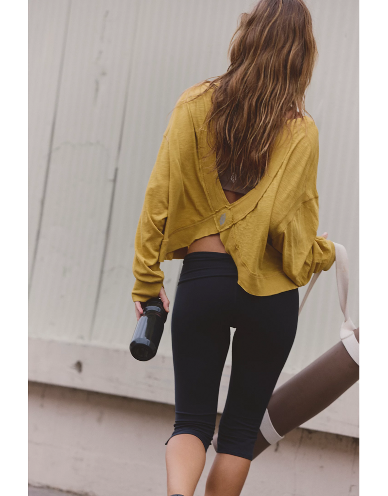 FREE PEOPLE MOVEMENT My Time Layer in Dried Palm