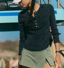 FREE PEOPLE MOVEMENT Cool Down Crew in Black