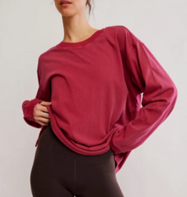 FREE PEOPLE MOVEMENT Hustle Layer in Brick