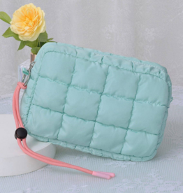 Quilted Puffer Pouch in Seafoam