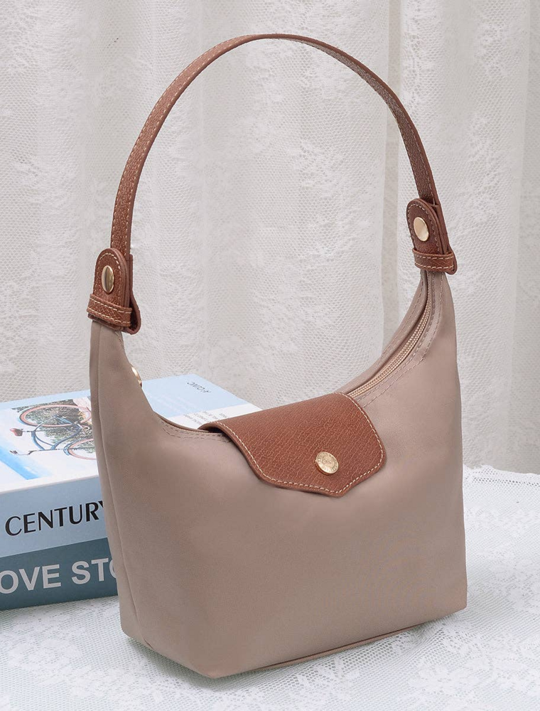 Nora Nylon Bag in Taupe