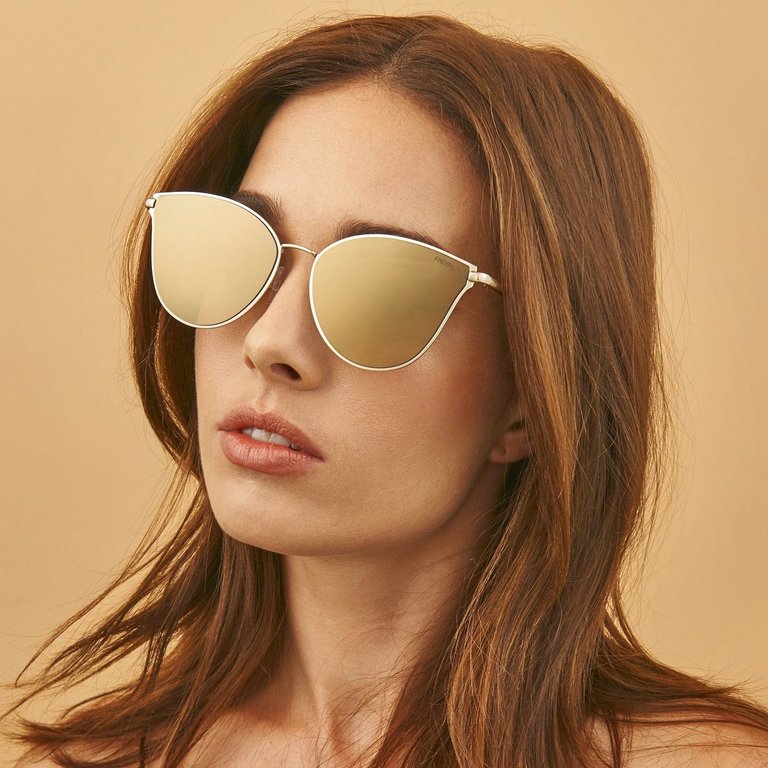 Freyrs Ivy Sunglasses in Gold