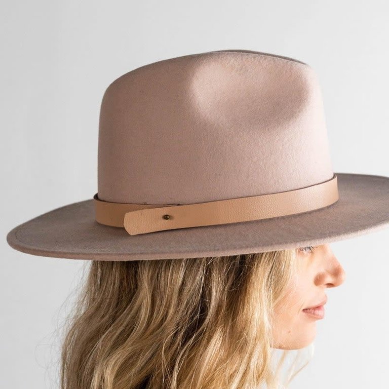 Shiloh Hat in Summer Blush with Leather Band
