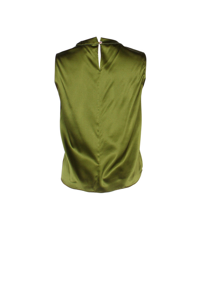 Glory Grace Sleeveless Blouse