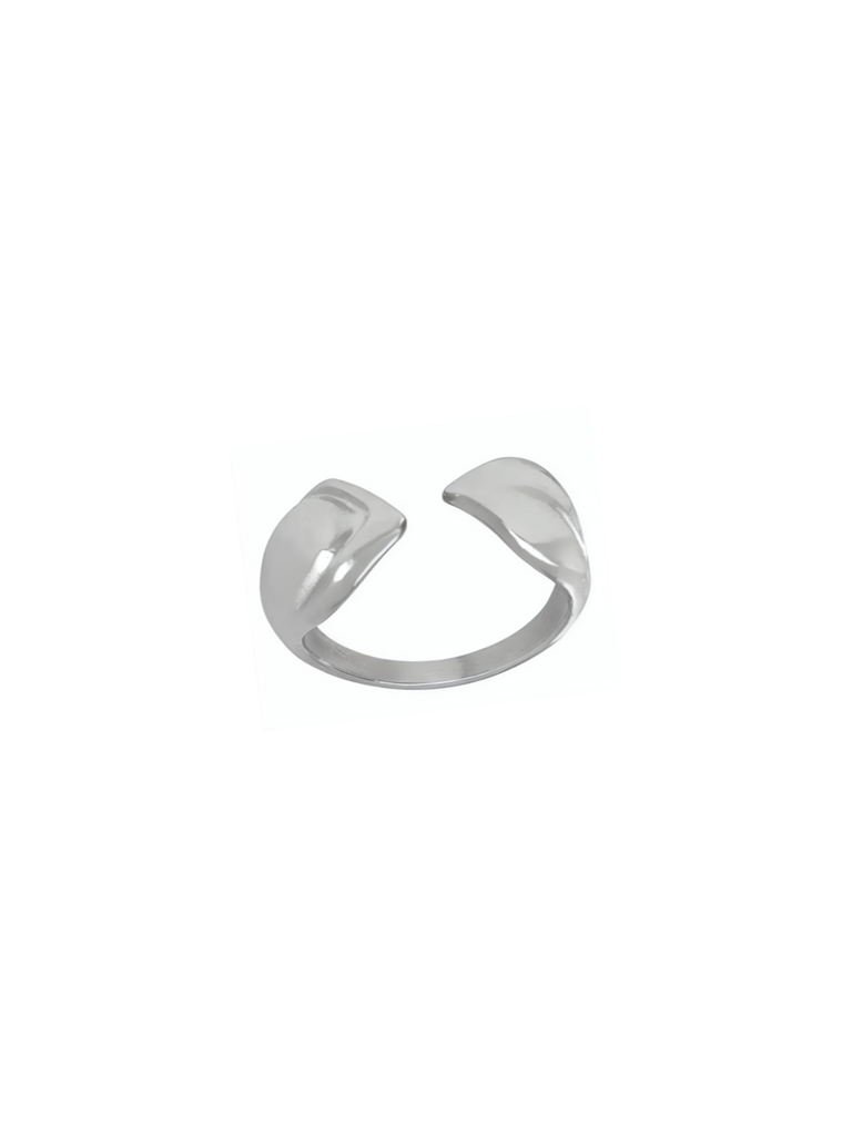Cerulean Leif Ring in Silver