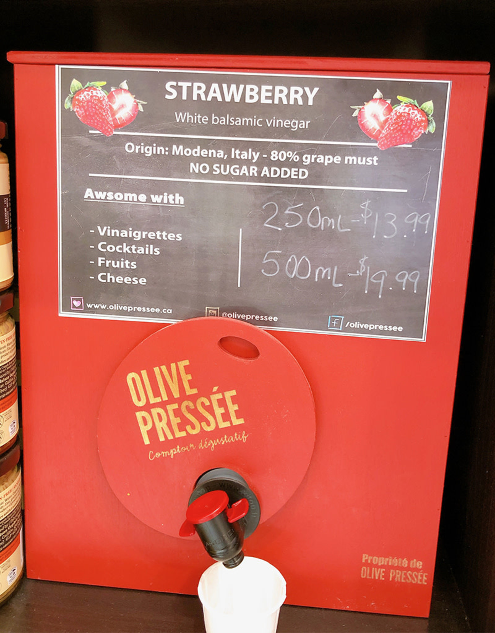 Olive Pressee Olive Pressee - Strawberry Balsamic, 500ml